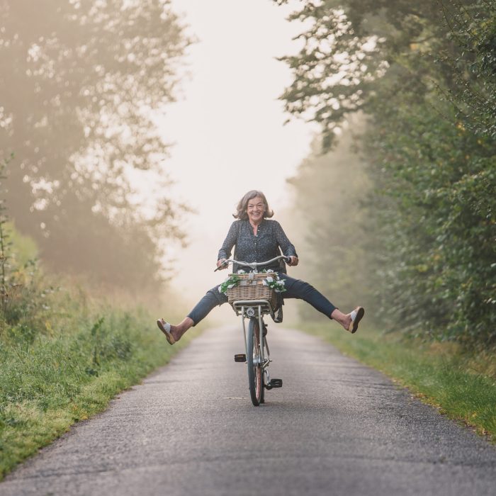 Simone Klinge-Otto auf dem Fahrrad